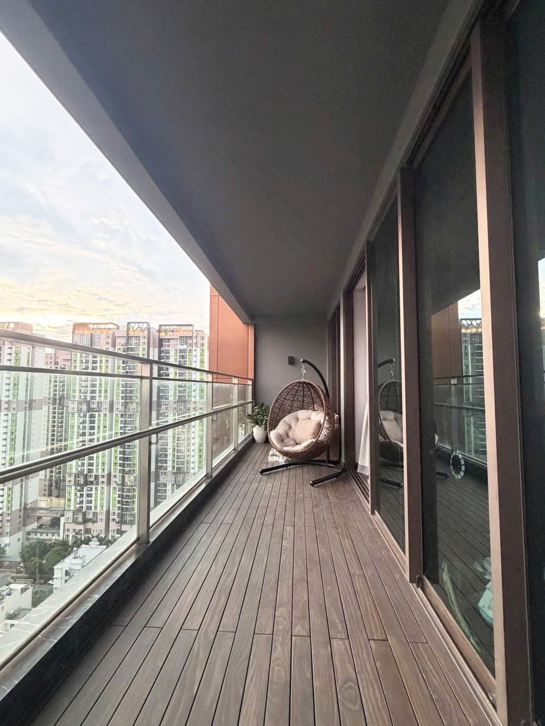 Define – 4 Bedrooms Apartment for Sale in District 2 – D2AS1024