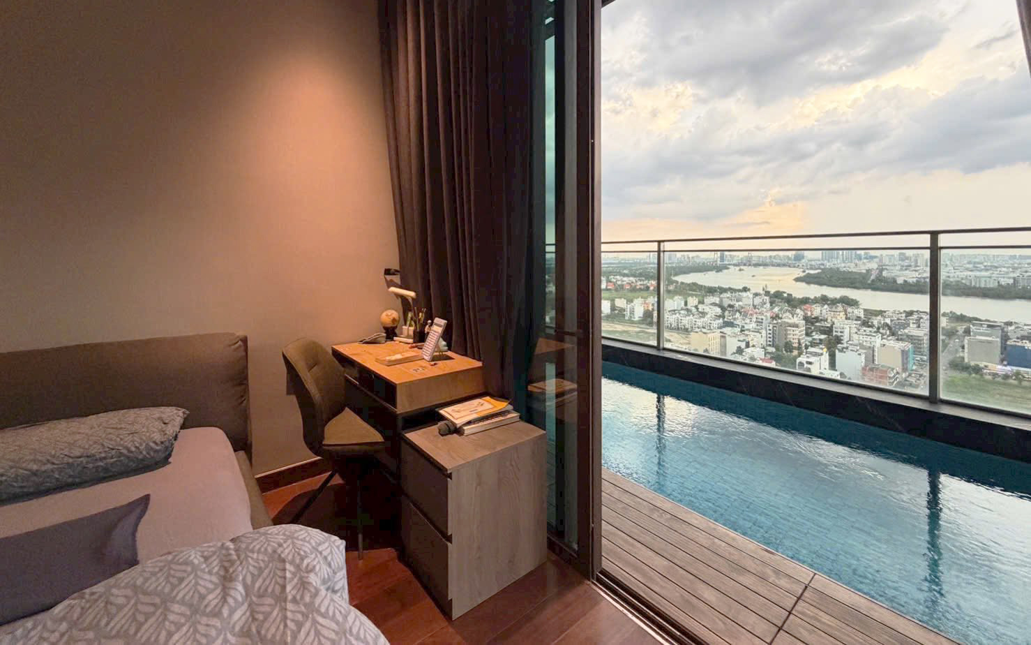 Define – 4 Bedrooms Apartment for Sale in District 2 – D2AS1024