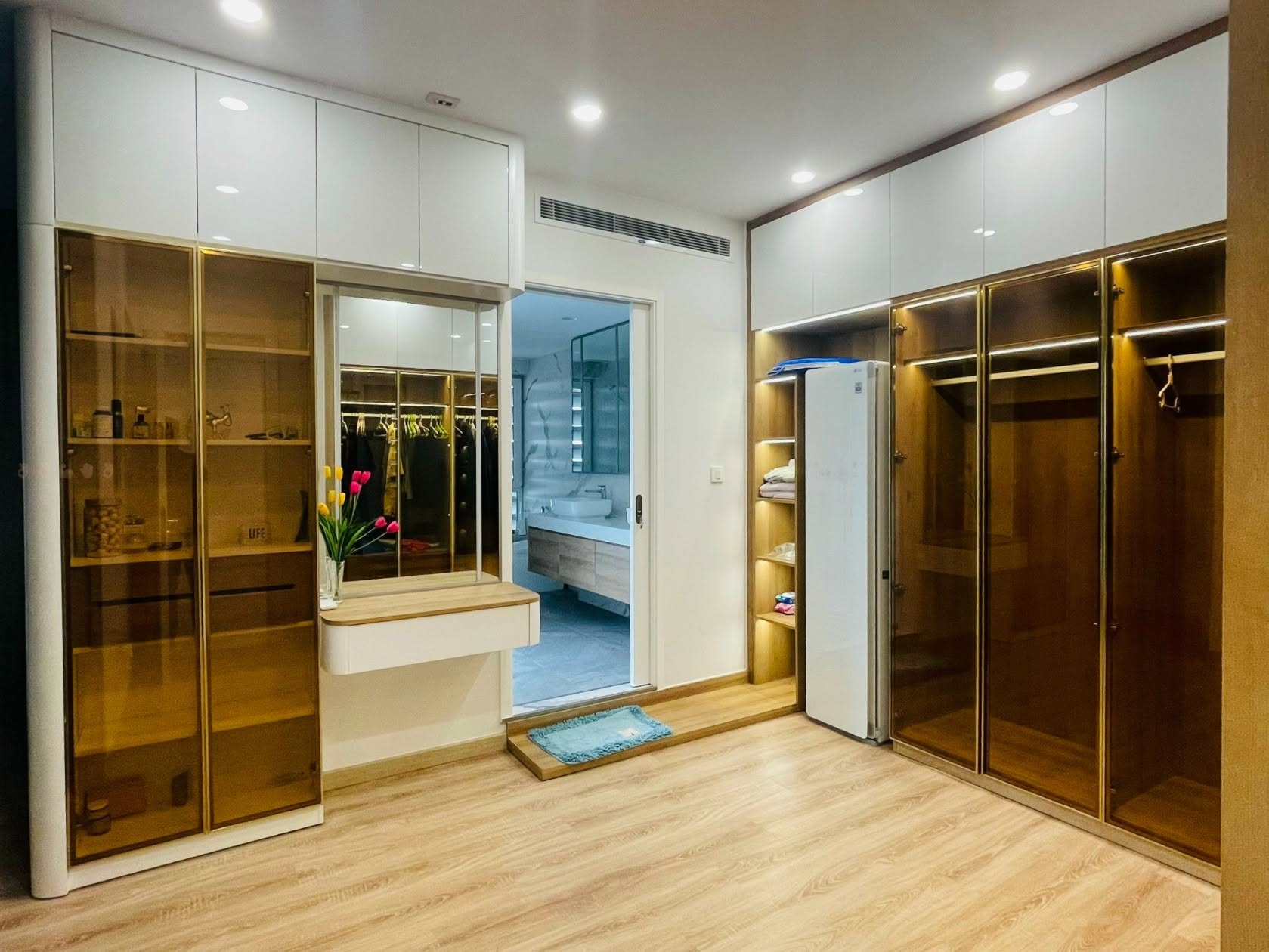 Diamond Island – 3 Bedrooms (+1) Apartment for Rent in District 2 - D2AR1054