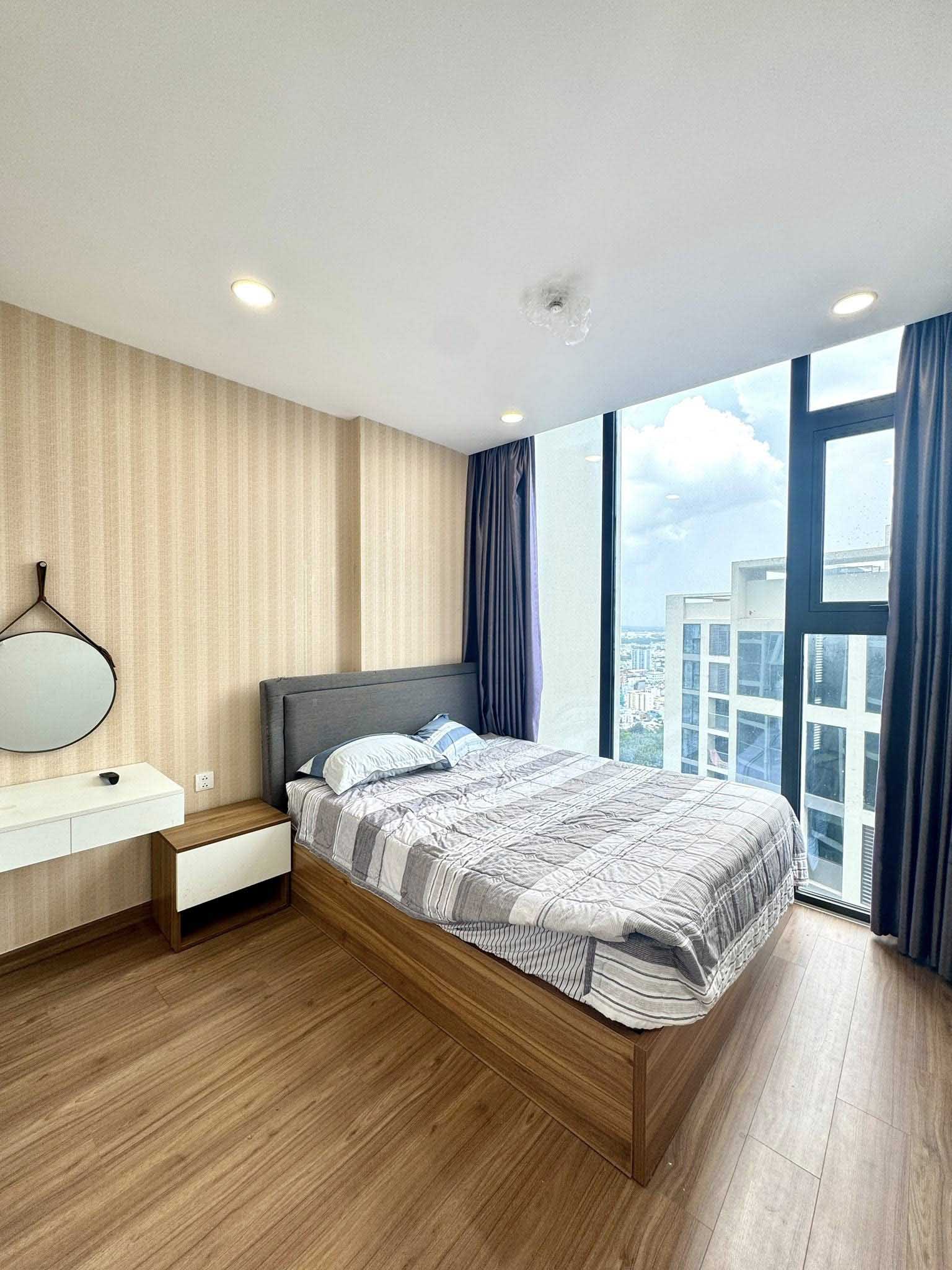 Eco Green Saigon – 2 Bedrooms Apartment for Rent in District 7 – D7AR1012