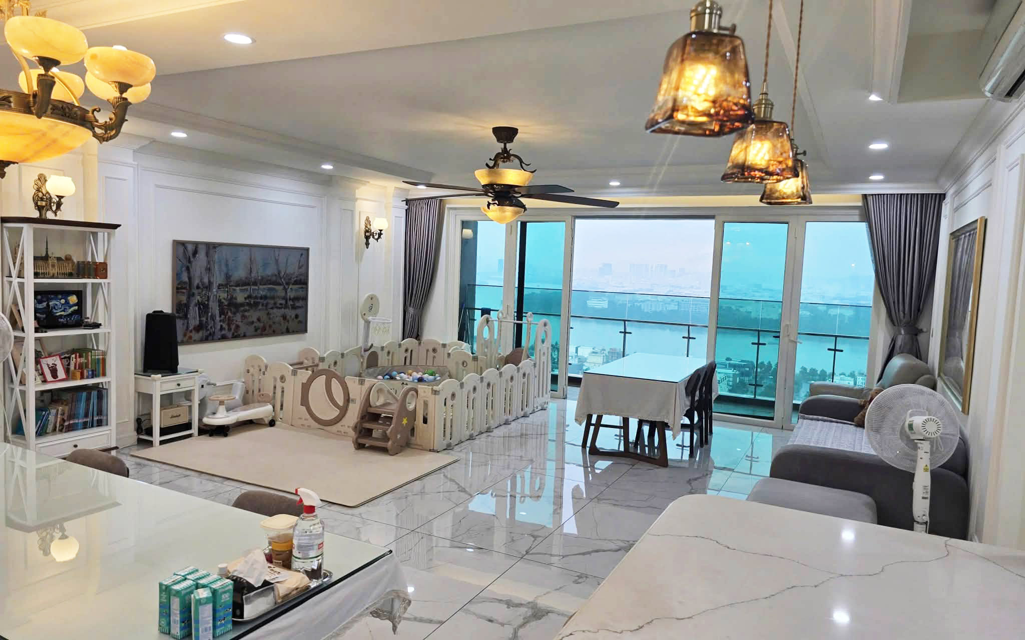 Feliz En Vista – 4 Bedrooms Apartment for Rent in District 2 – D2AR1017