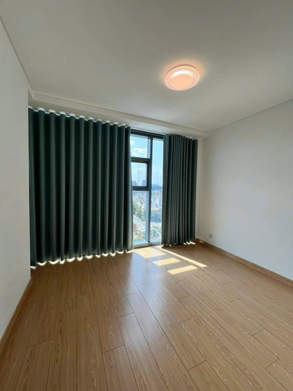 Sunwah Pearl – 2 Bedrooms Apartment for Rent in Binh Thanh District – BTAR1023