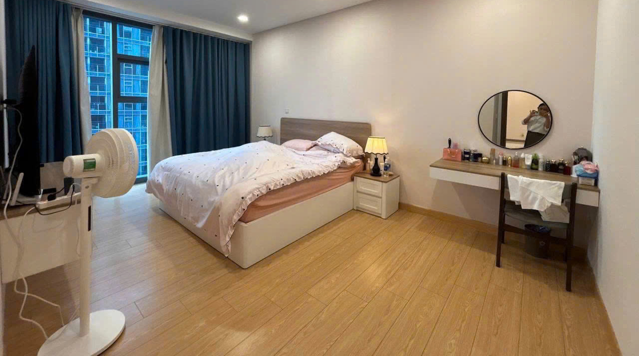 Sunwah Pearl – 2 Bedrooms Apartment for Rent in Binh Thanh District – BTAR1029