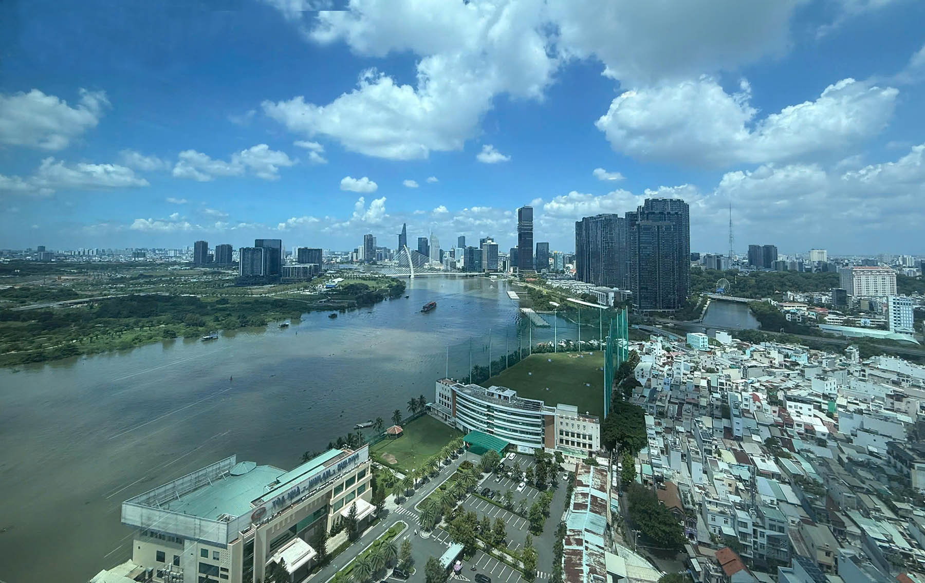 Sunwah Pearl for Rent in Binh Thanh District, Ho Chi Minh City