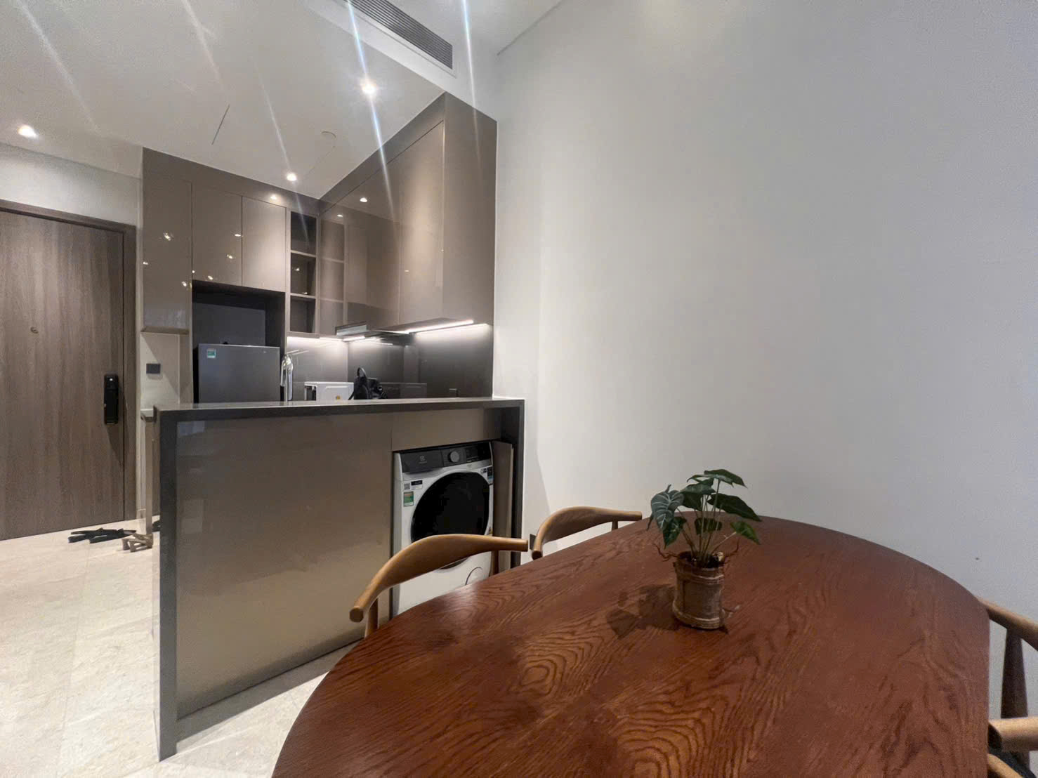 The Marq – 1 Bedrooms Apartment for Rent in District 1 – D1AR1018