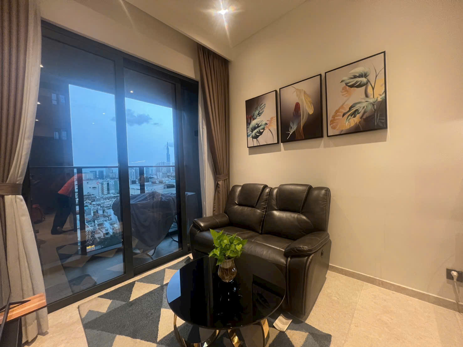 The Marq – 1 Bedrooms Apartment for Rent in District 1 – D1AR1019