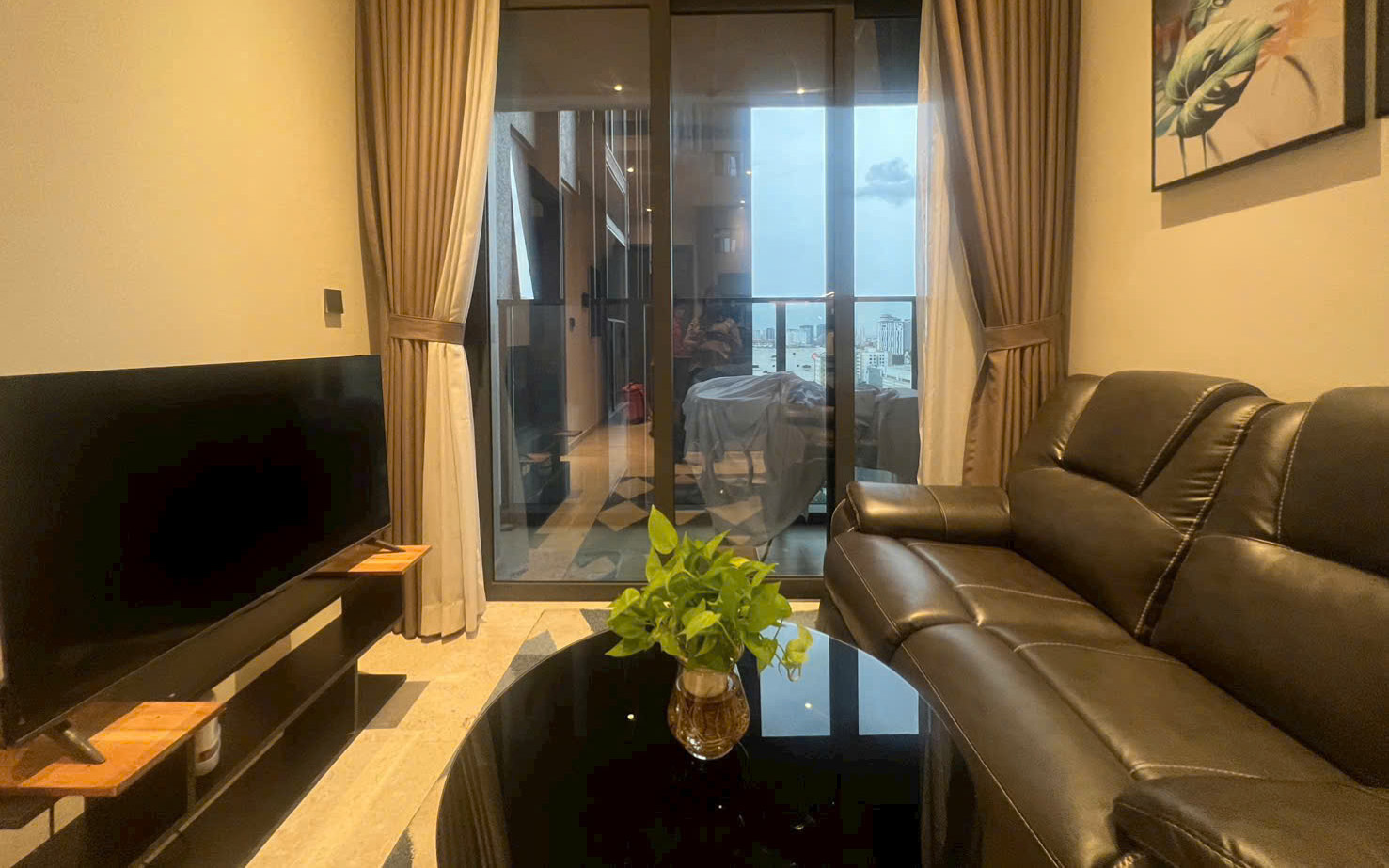 The Marq – 1 Bedrooms Apartment for Rent in District 1 – D1AR1019