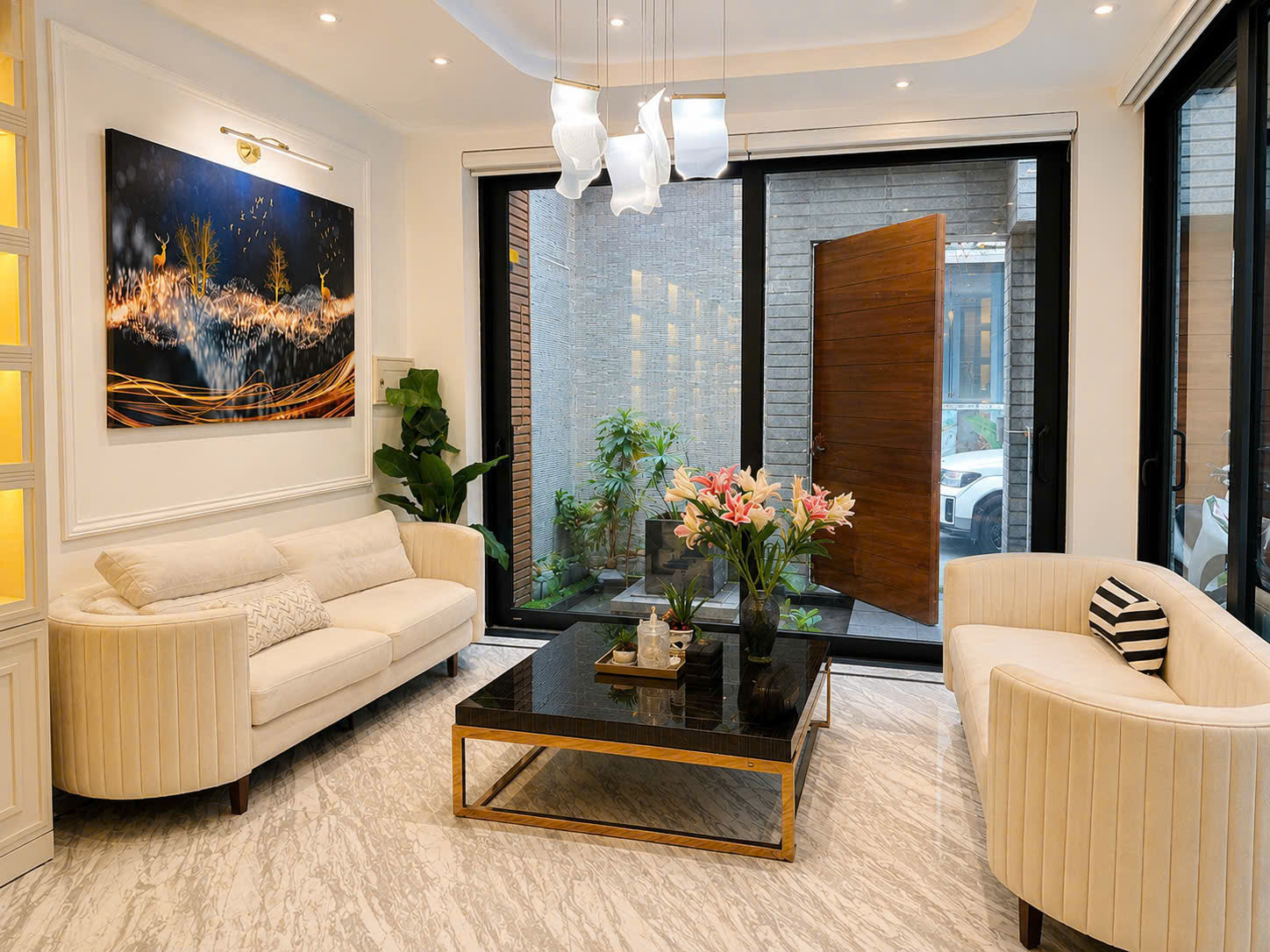 Villa for Sale in District 1 – D1HS1010
