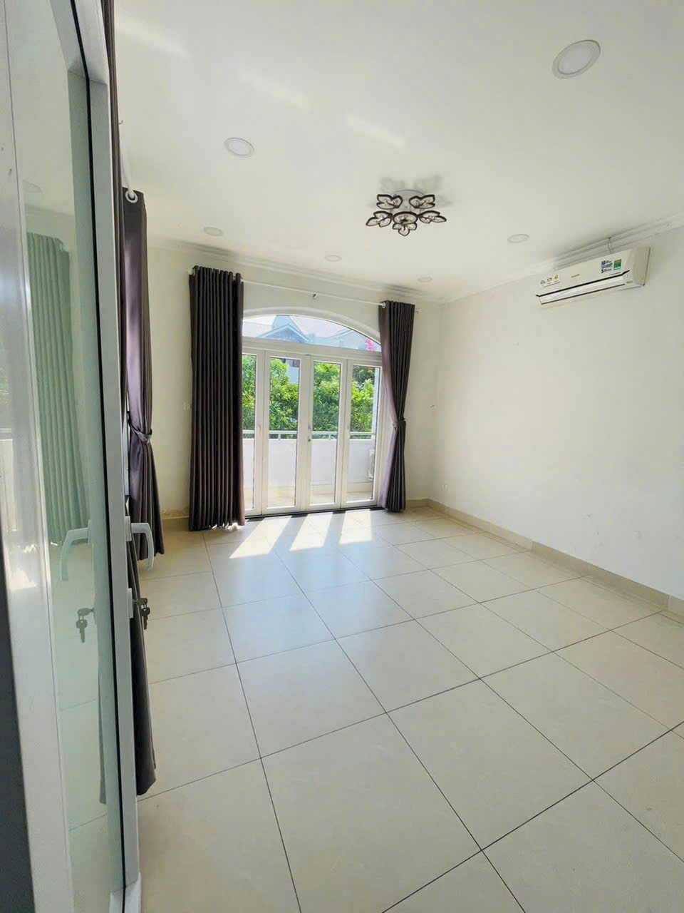 Villa for Sale in Khang Dien Residence, District 9 – D9HS1010