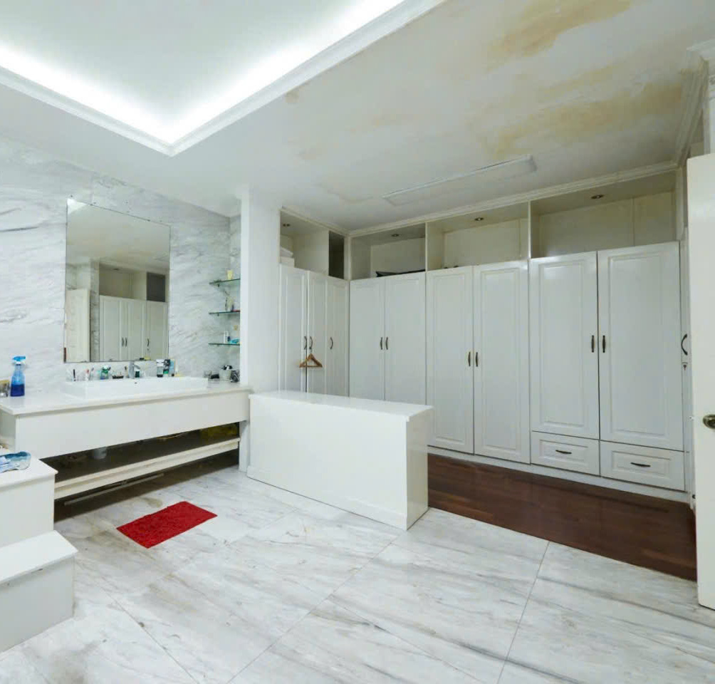 Villa for Sale in Saigon Pearl Residence, Binh Thanh District – BTHS1010