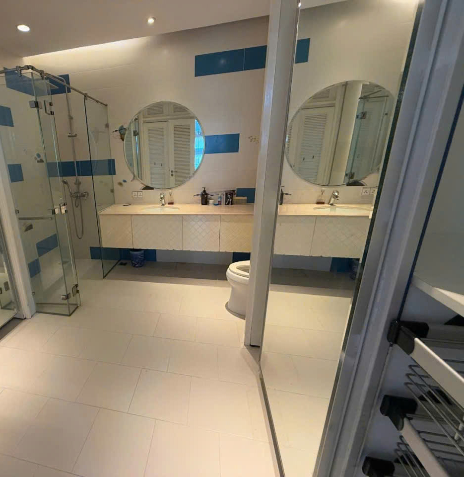 Villa for Sale in Saigon Pearl Residence, Binh Thanh District – BTHS1011