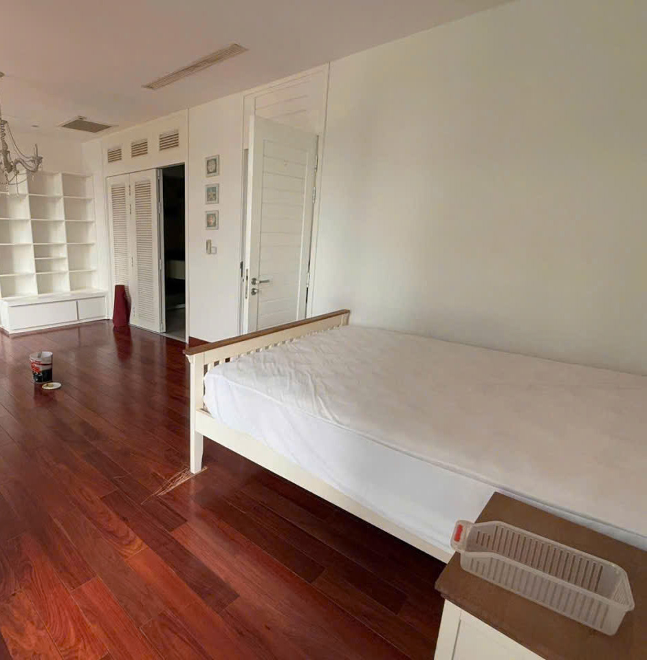 Villa for Sale in Saigon Pearl Residence, Binh Thanh District – BTHS1011