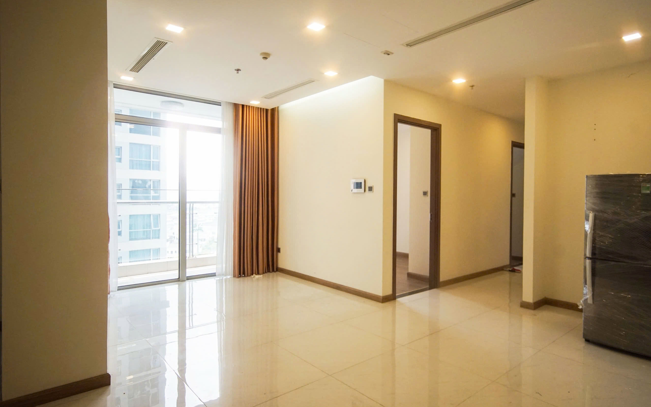 Vinhomes Central Park – 3 Bedrooms Apartment for Rent in Binh Thanh District – BTAR1013