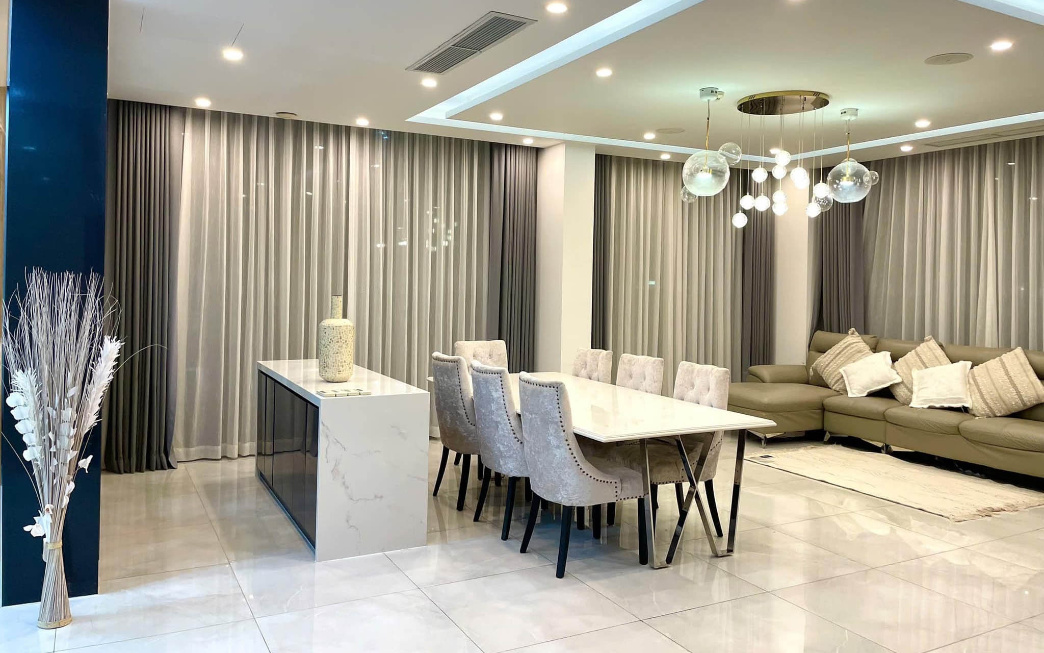 Vinhomes Central Park – 3 Bedrooms Penthouse for Rent in Binh Thanh – BTAR1012