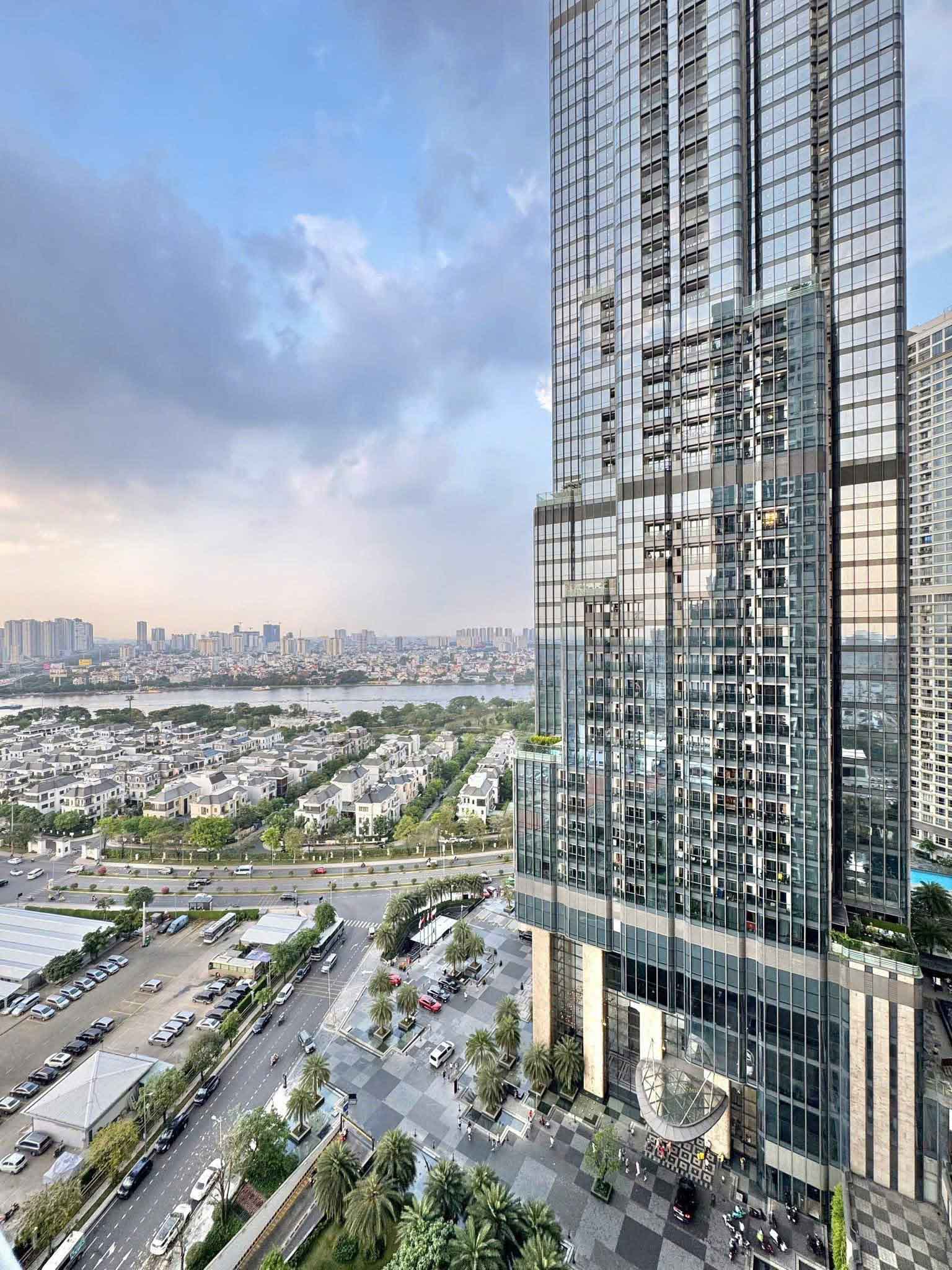 Vinhomes-Central-Park-A-Guide-to-the-Residential-Towers-3.jpg?v=1780808423