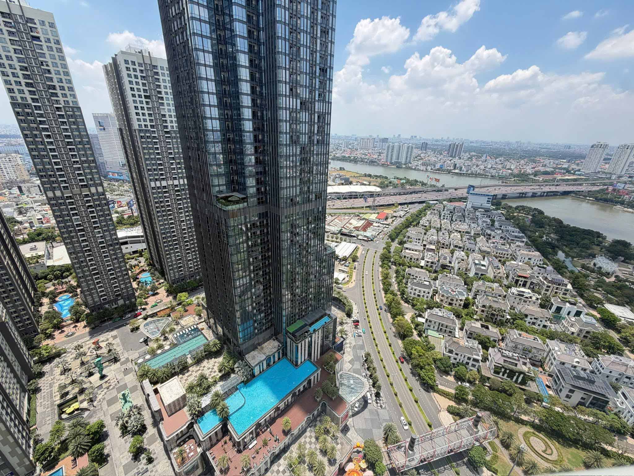 Vinhomes-Central-Park-A-Guide-to-the-Residential-Towers-5.jpg?v=1780808473