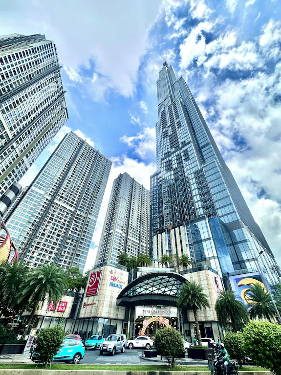 park 7 vinhomes central park.webp