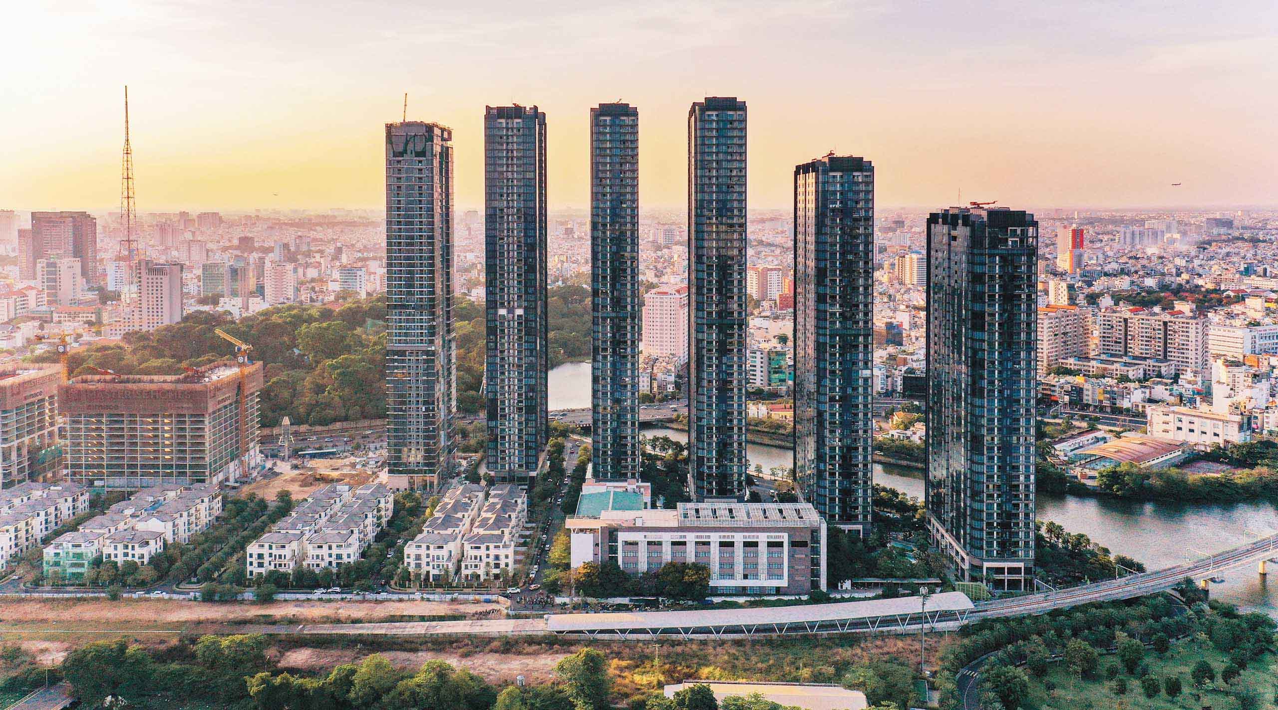 Vinhomes-Golden-River-in-District-1-Ho-Chi-Minh-City-3.jpg?v=1780823386
