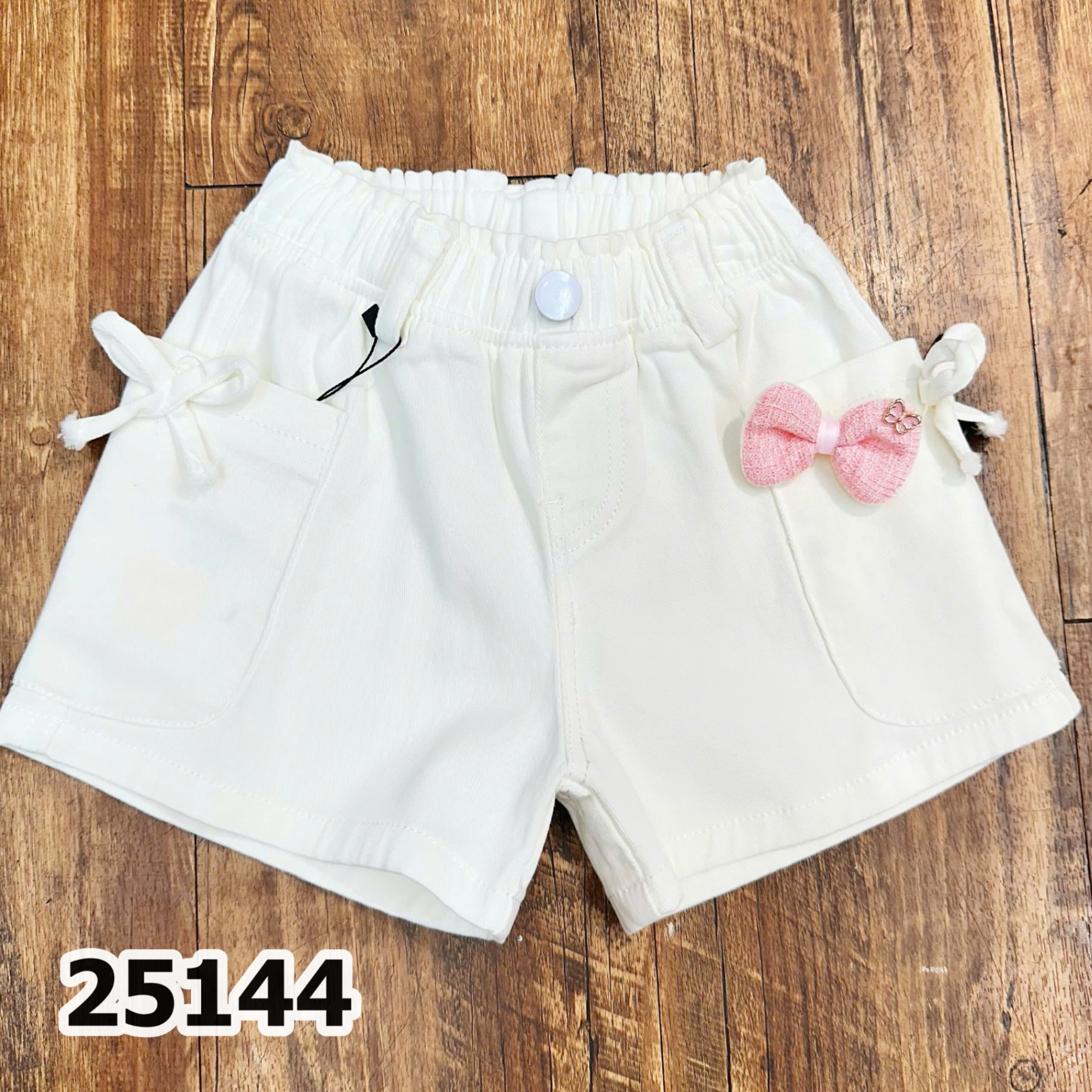SHORT TRẮNG 9-14 25144