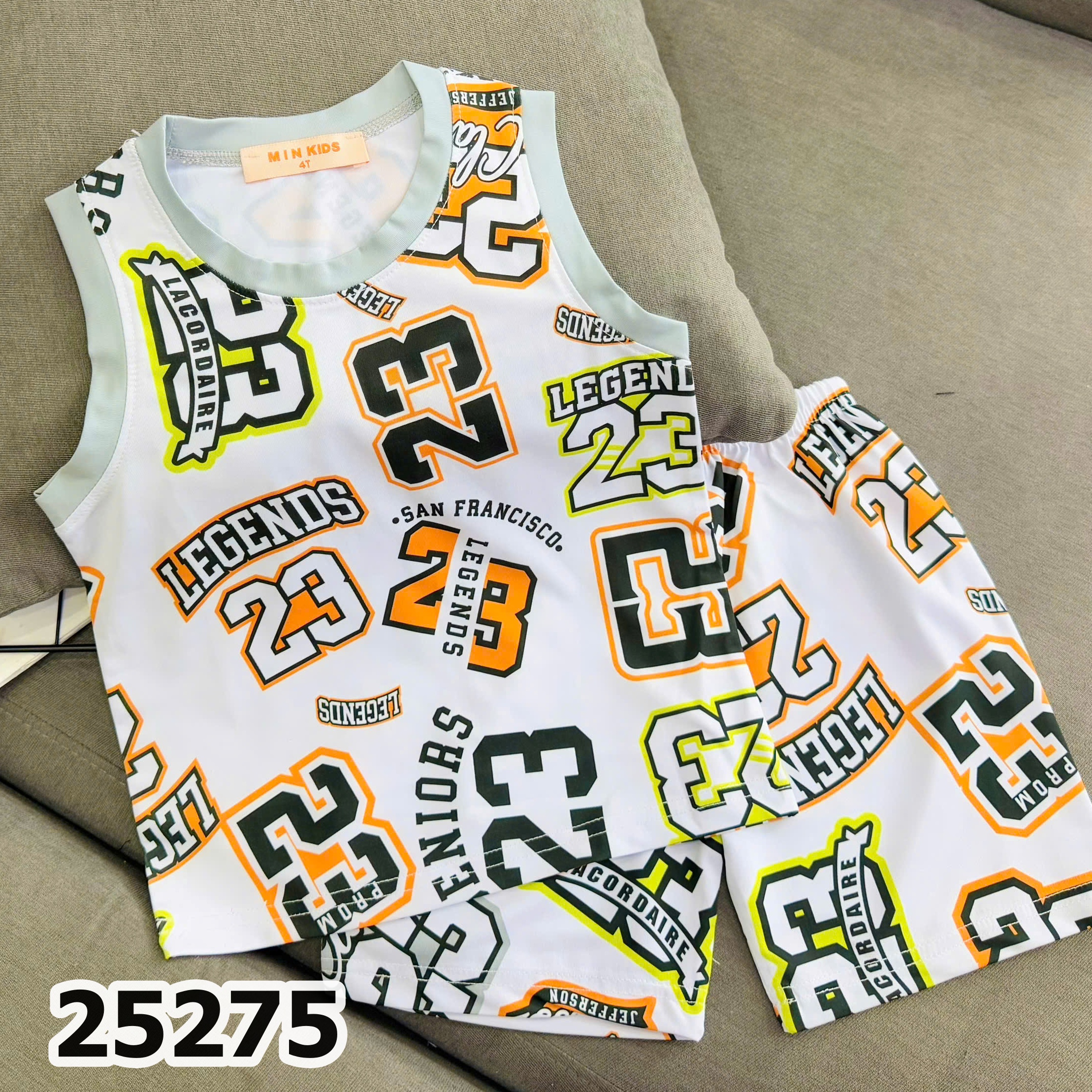 BỘ BA LỖ NHÍ 25275