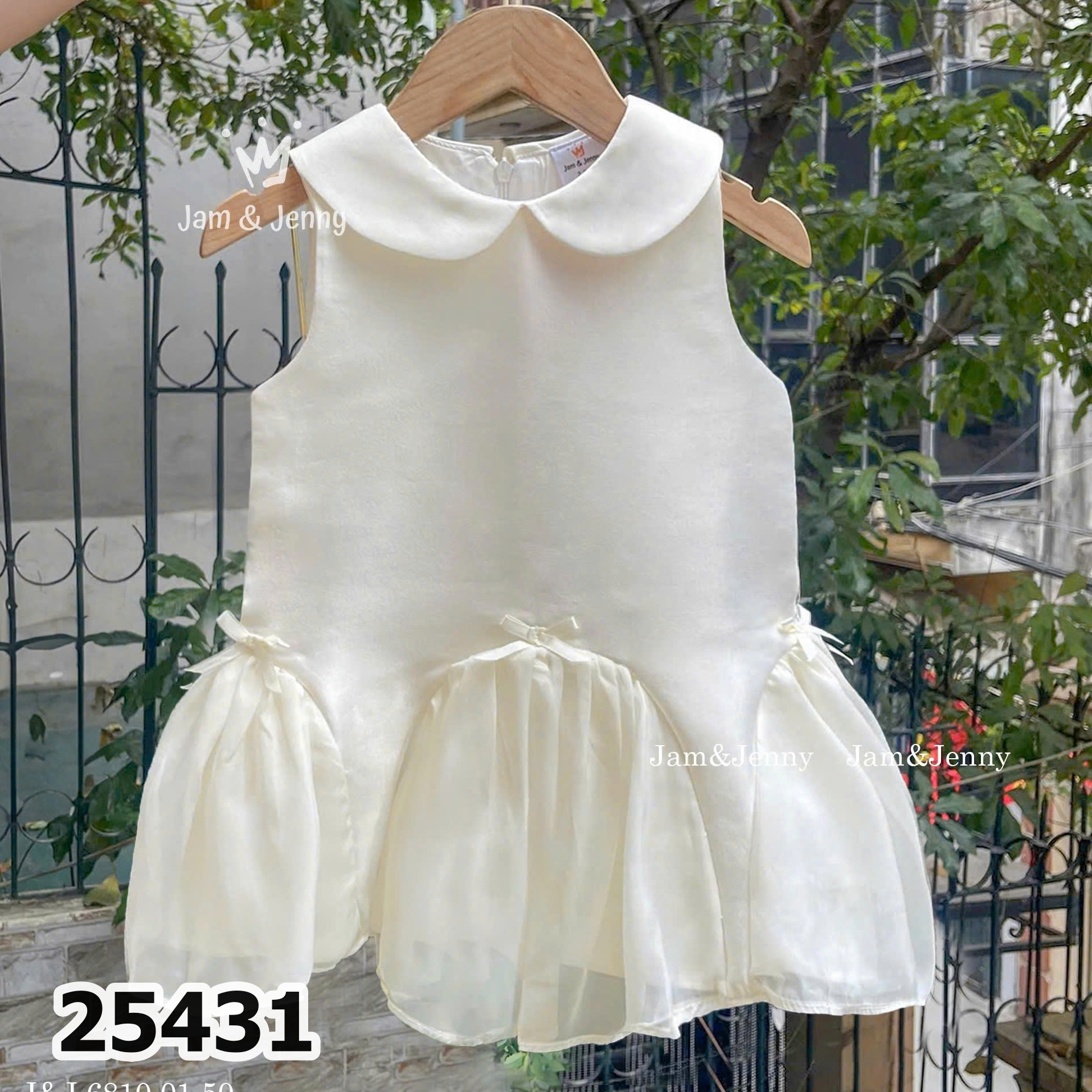 ĐẦM TRẮNG CỔ SEN 25431