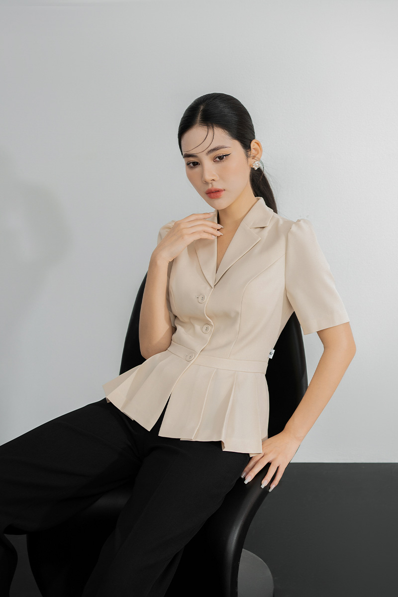 Áo vest nữ xếp ly eo