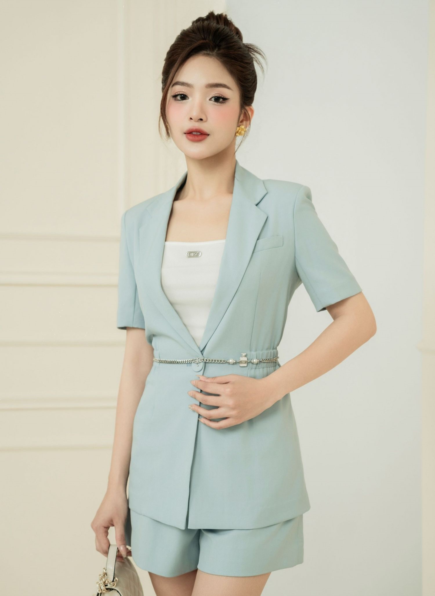 Áo vest cộc tay xanh mint trẻ trung