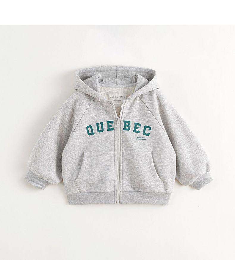 Áo khoác nỉ in chữ quebec bé trai MJ241033