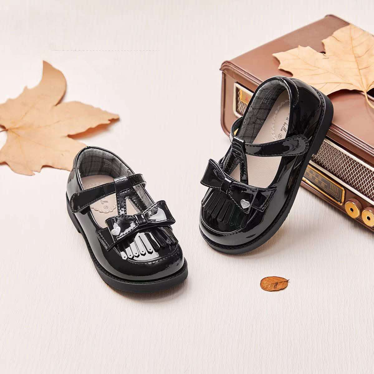 Giầy búp bê đen bé gái DB3262847