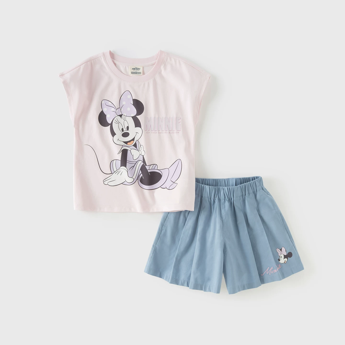 Set quần short bé gái Disney Dave Bella – mát lạnh kháng khuẩn, hè 2026 DK2262321