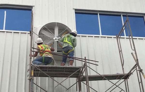 Cách vệ sinh quạt thông gió công nghiệp đúng kỹ thuật