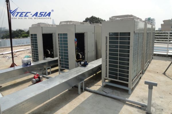 Quat-HVLS-co-tot-hon-dieu-hoa-khong-So-sanh-chi-tiet-nhat-2.jpg