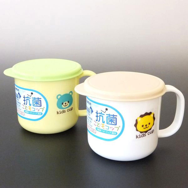Cốc uống nước có nắp đậy cho trẻ em hàng Nhật (mã 1217)