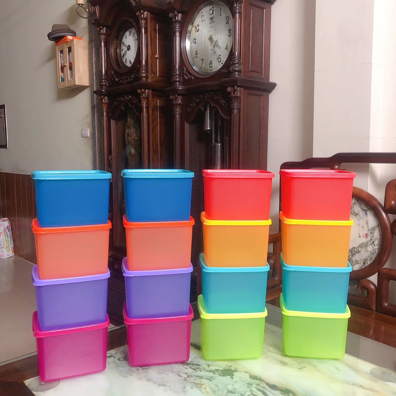 Set 4 hộp nhựa Tupperware 800ml