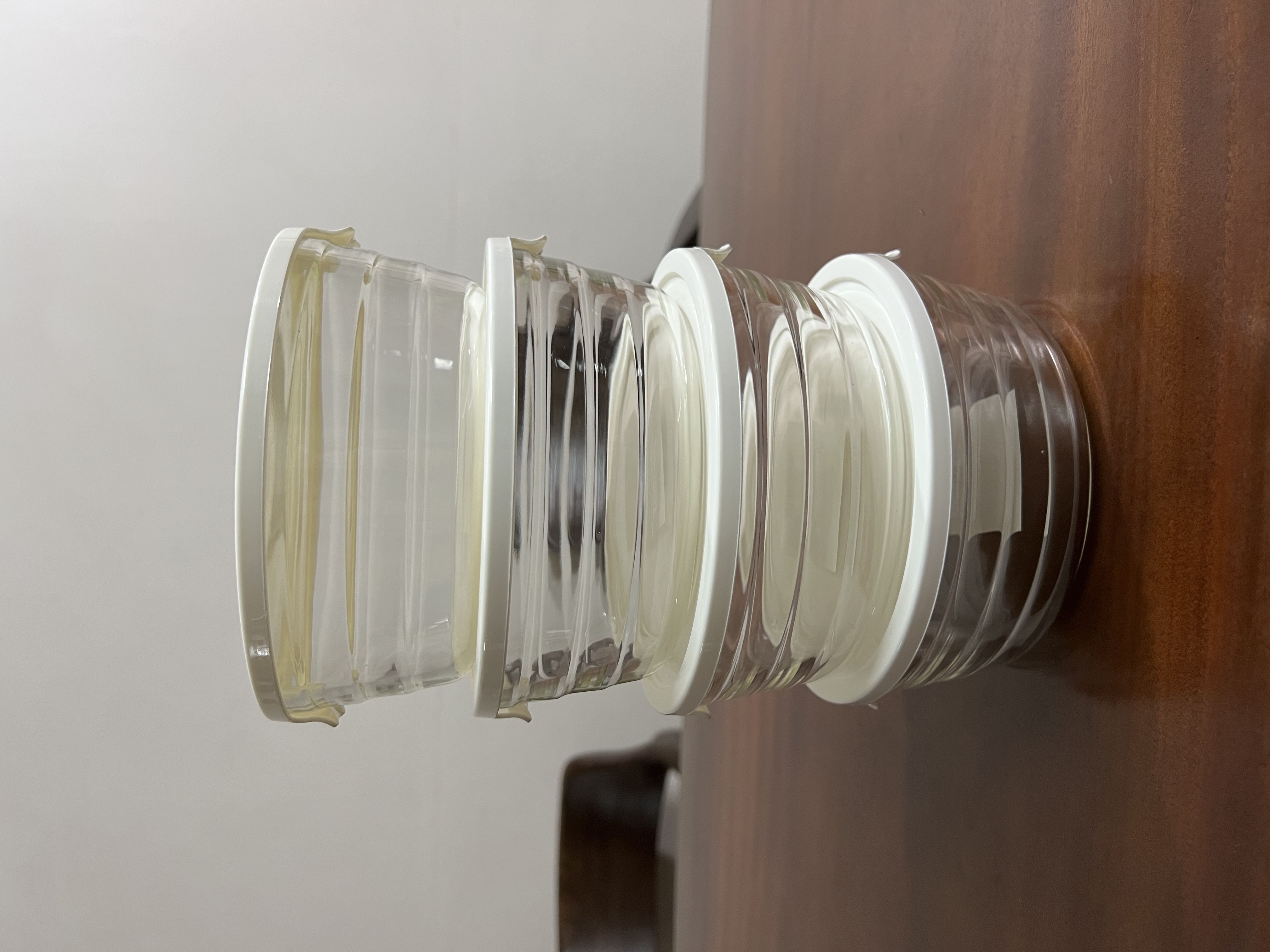 Set 4 hộp thuỷ tinh chịu nhiệt hình tròn 630ml Lock&Lock