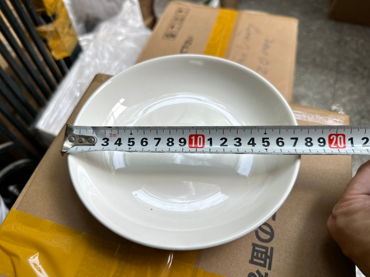 Combo: 10 đĩa sứ sâu lòng 18cm - hàng KM