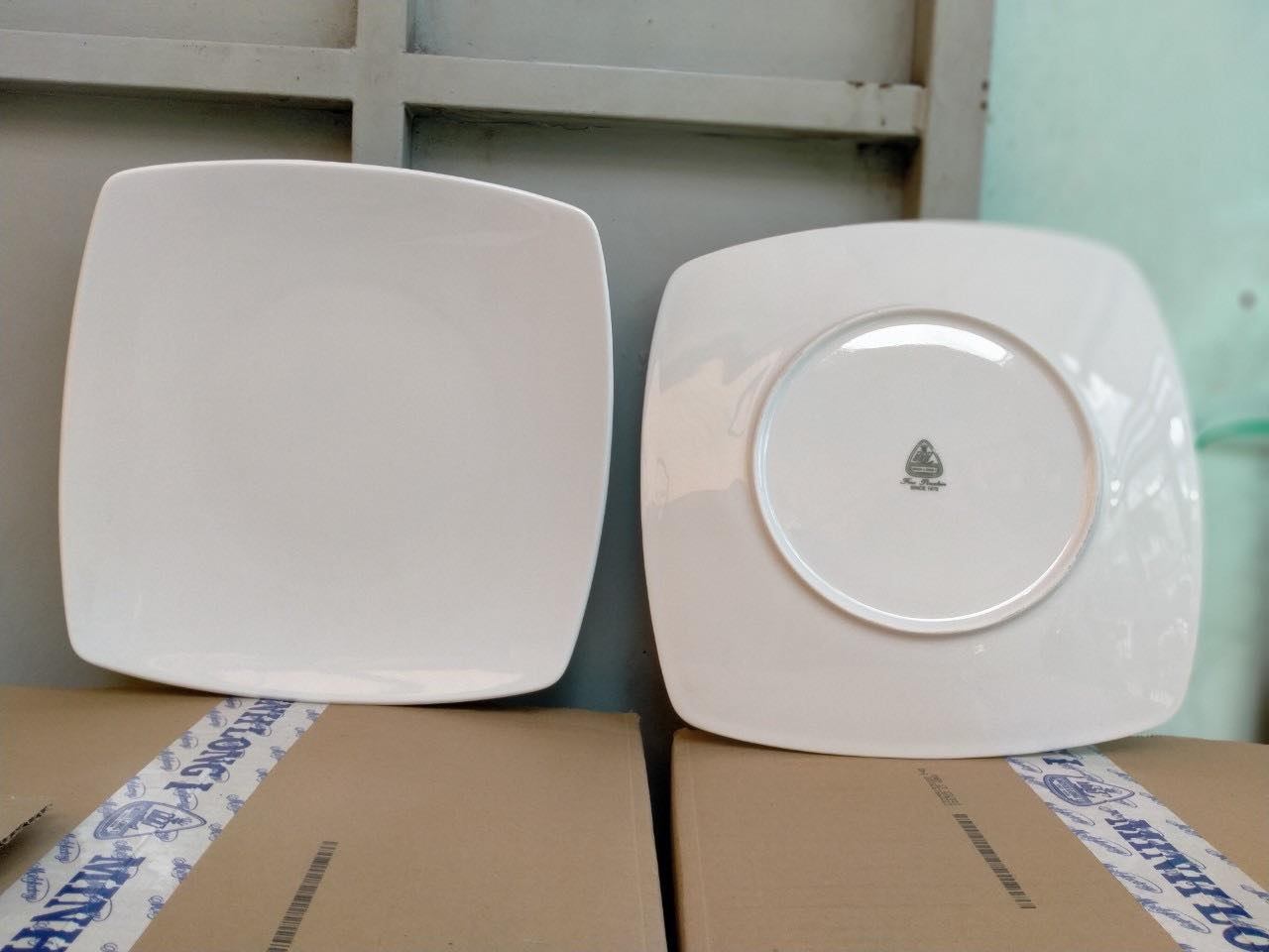 Set 5 đĩa vuông ảo Minh Long size 25cm