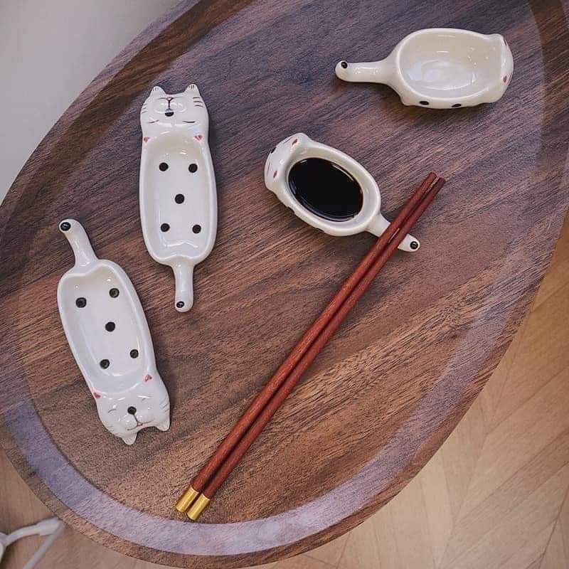 Set 4 bát chấm kèm gác đũa hình mèo (2 ngắn, 2 dài)