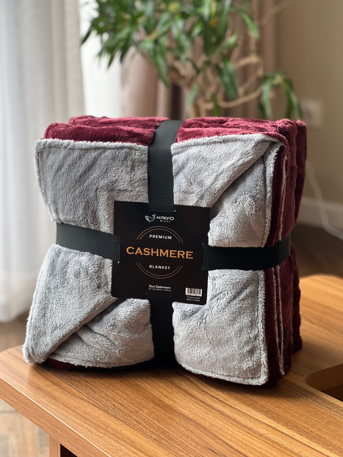 SALE: Chăn DUO CASHMERE - Siêu mềm - siêu ấm Kaiyo  - Đỏ đun phối ghi