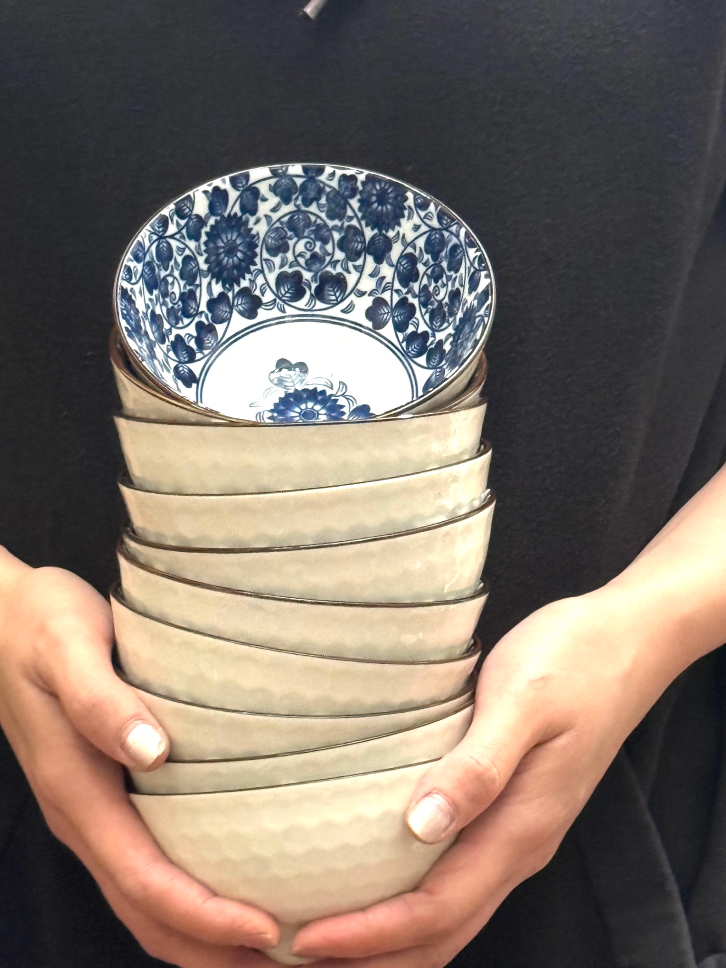 Set 10 bát gốm hoa văn phong cách Nhật Bản
