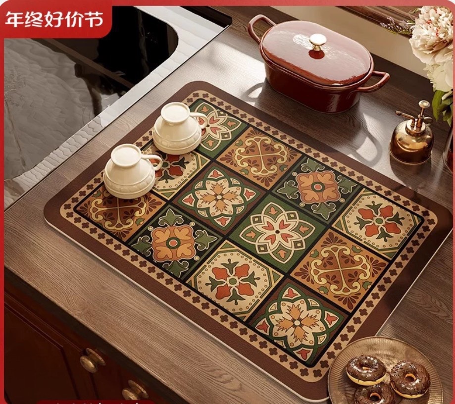 Thảm silicon phong cách retro - Mẫu 1 (Thổ cẩm đỏ)
