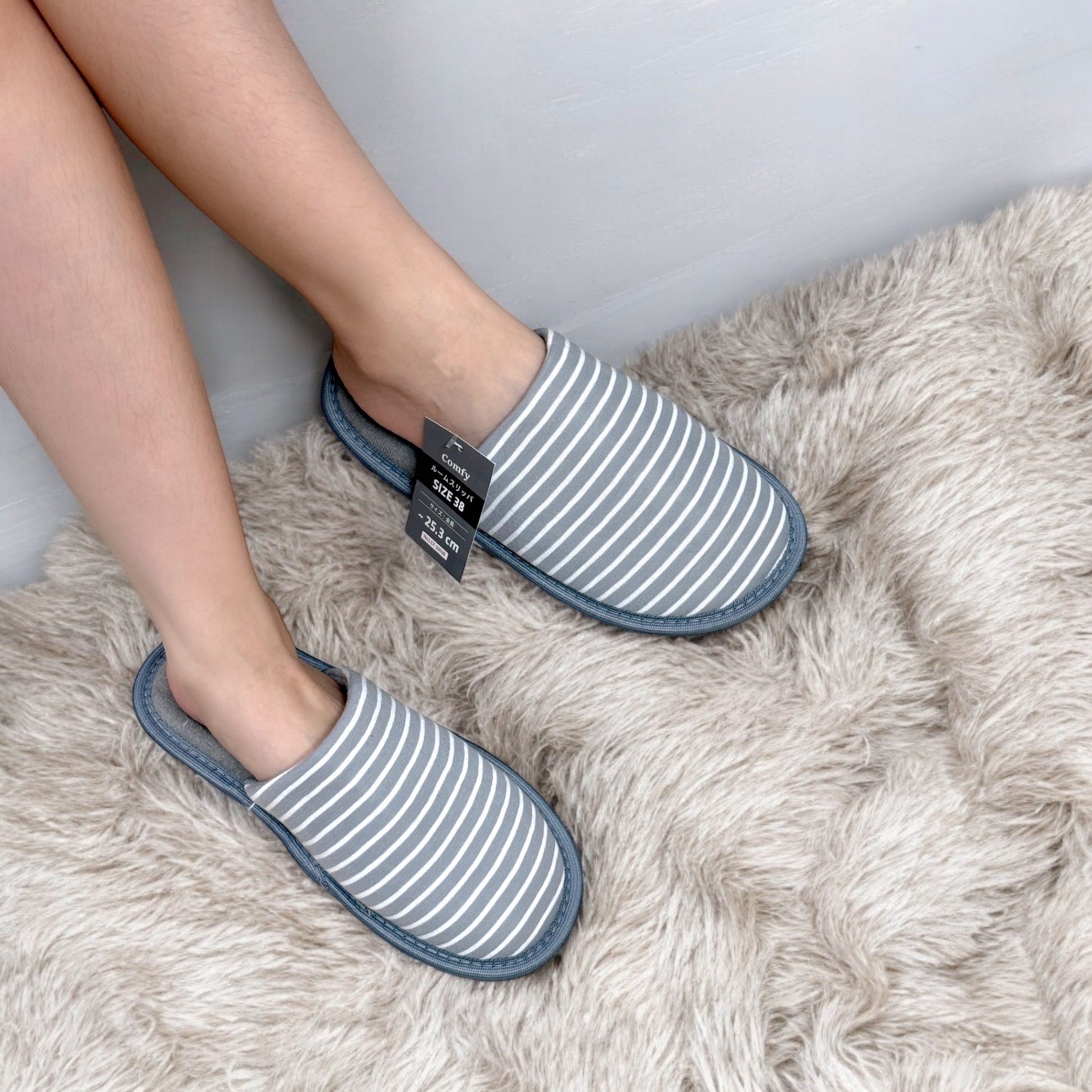 Dép đi trong nhà kín mũi đế nhựa chống trượt Comfy Nhật Bản - Size L cho nam (từ 3 đôi)