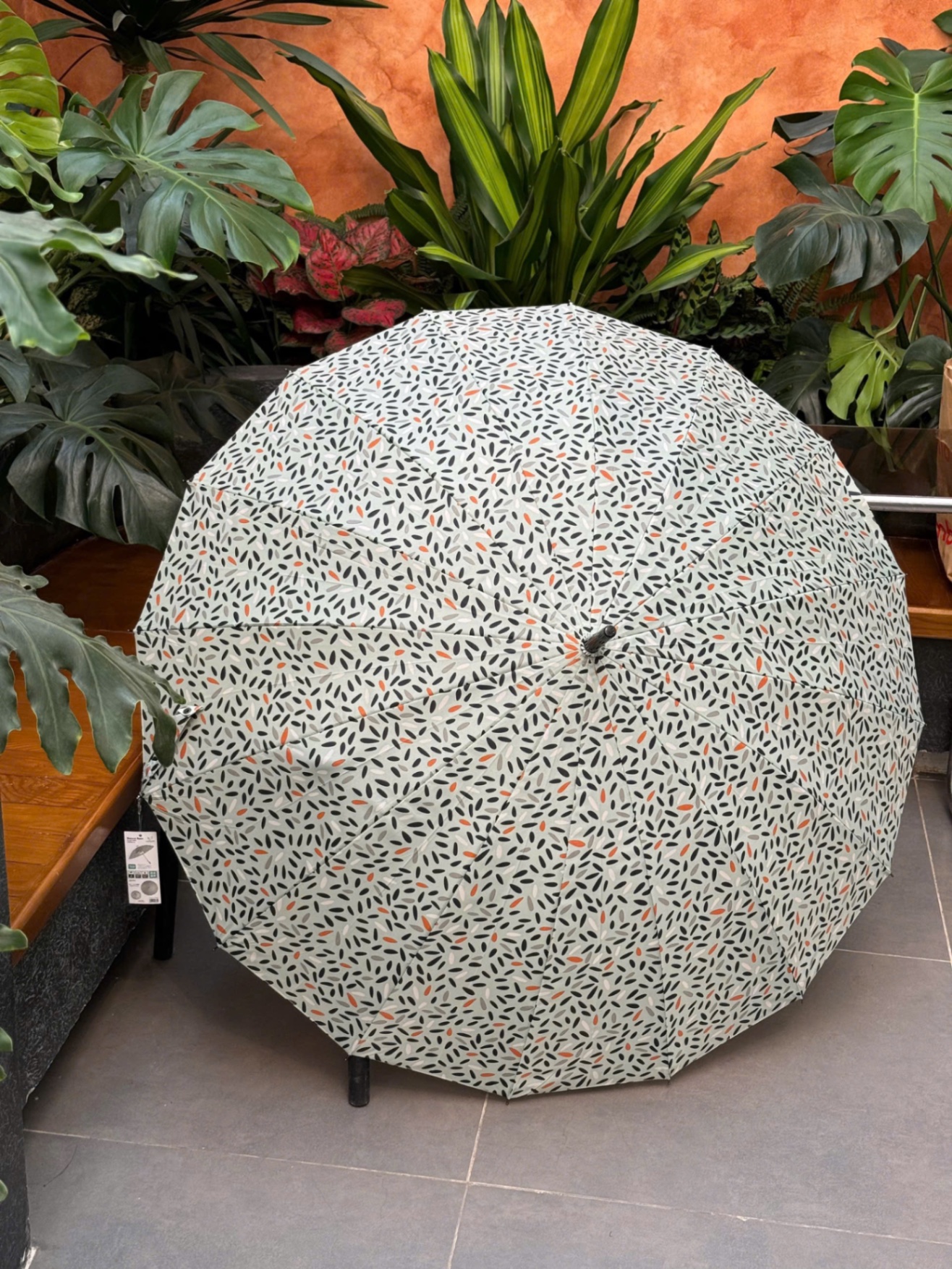 Ô tự động CÁN DÀI 16 nan Kaiyo - mẫu lá nhỏ