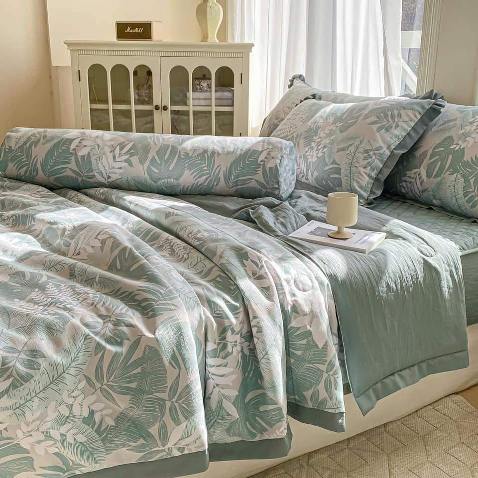 Bộ cotton đũi 5 món mẫu ga xanh, chăn hoạ tiết lá
