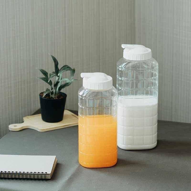 Bình nước JUG LOCK&LOCK 1L nắp trắng HAP810 (quà tặng)