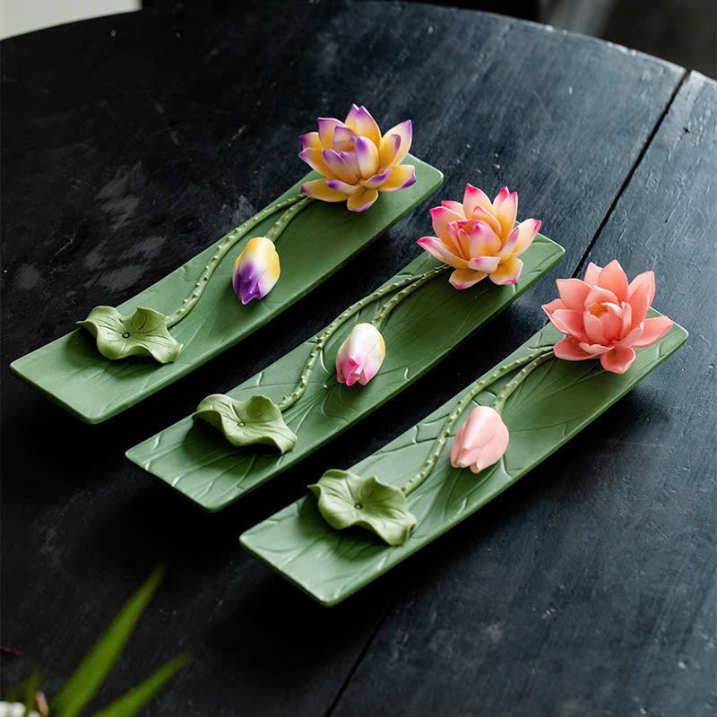 Sen sứ cấm trầm hương