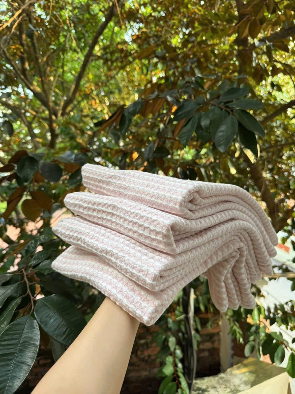 Khăn tắm tổ ong 70x140cm - màu tím hồng