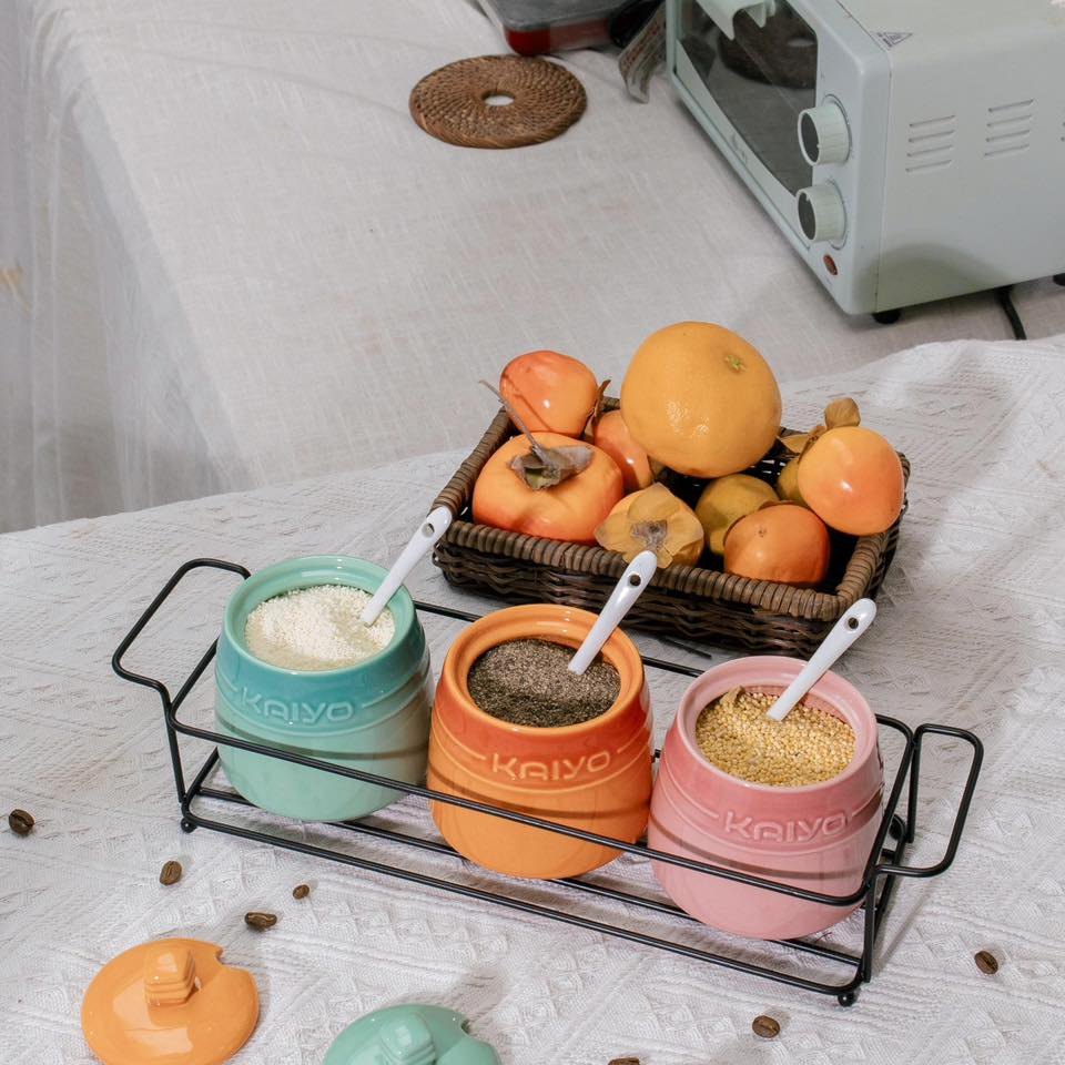 Set 3 hũ gia vị gốm sứ Rainbowl kèm giá đựng Kaiyo