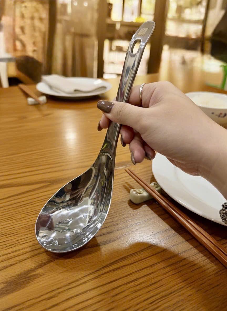 Muôi canh inox xuất Đức 25cm