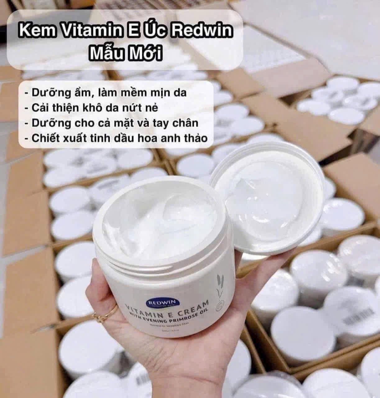 Kem dưỡng da vitamin E và hoa anh thảo Redwin Úc 330g - mẫu mới